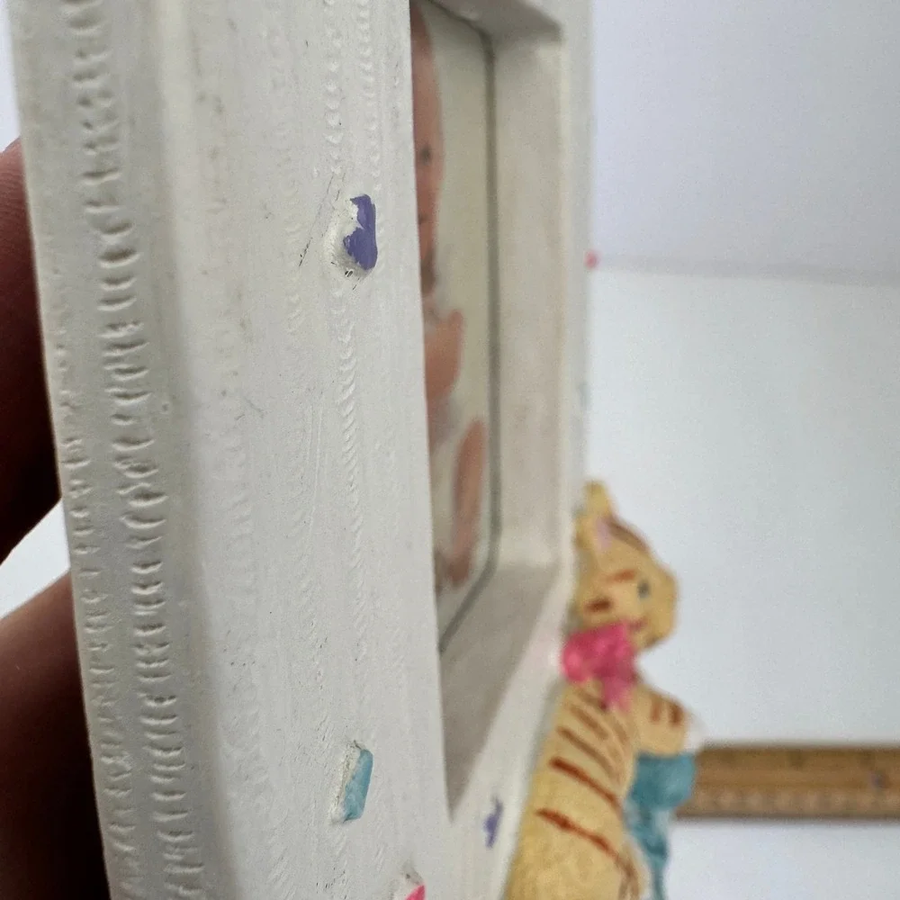 Vtg Small Mini Tabletop Pic Photo Frame Baby Nursery Cat Yarn Hearts Dots Pastel